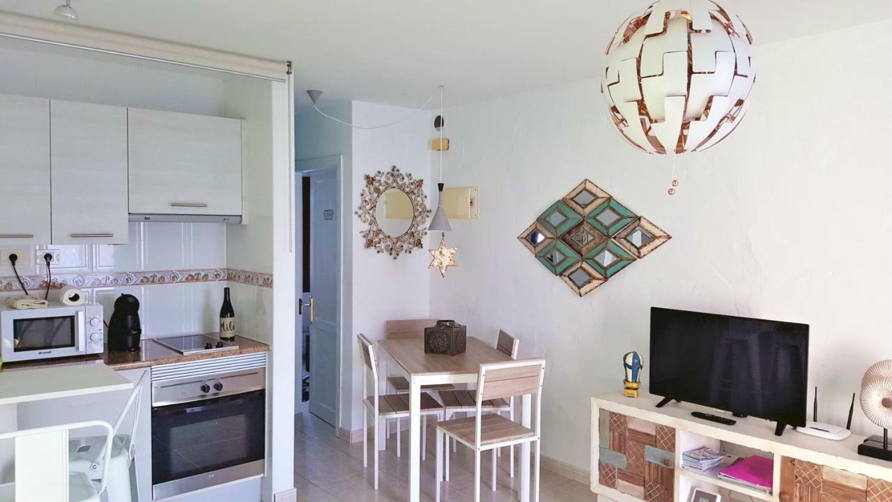 Lelinda'S Bungalow - Sun Beach Residencial Appartamento Caleta De Fuste Esterno foto